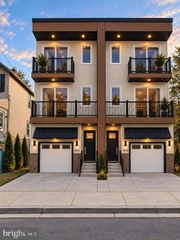 2810 ARTHUR AVE, Camden, NJ 08105