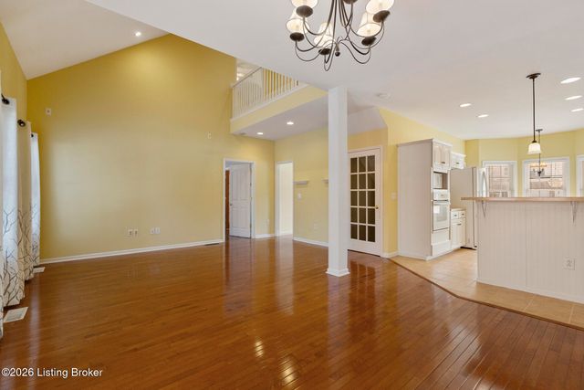 9609 Applewood Ct, Crestwood, KY 40014