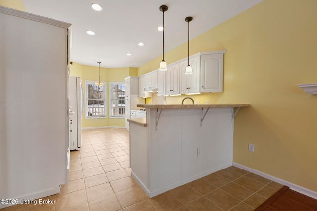 9609 Applewood Ct, Crestwood, KY 40014