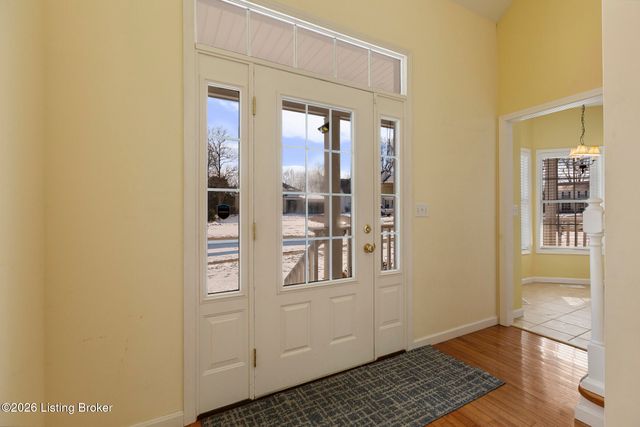 9609 Applewood Ct, Crestwood, KY 40014