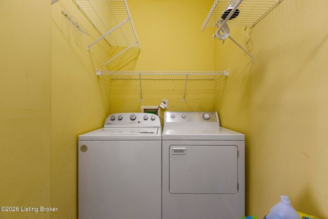 9609 Applewood Ct, Crestwood, KY 40014