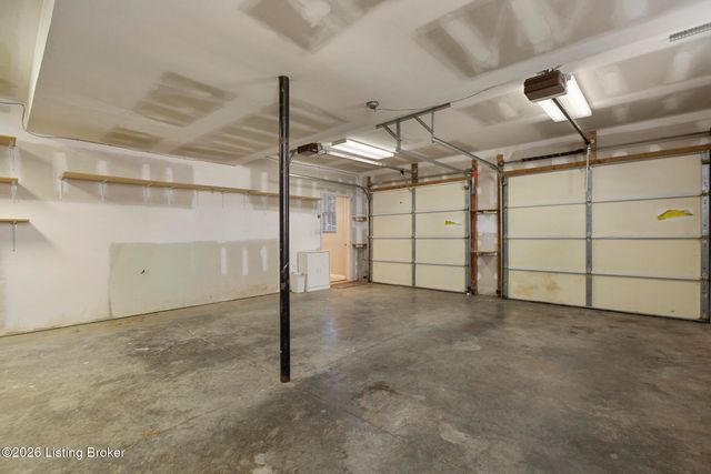 9609 Applewood Ct, Crestwood, KY 40014