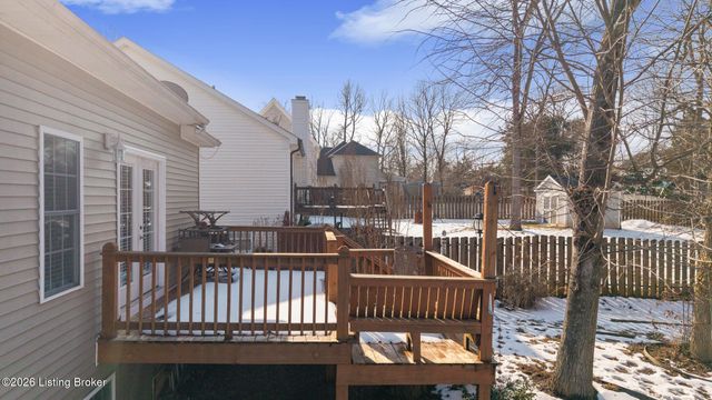 9609 Applewood Ct, Crestwood, KY 40014