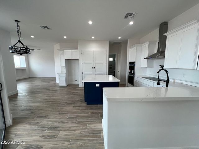 26733 N 235TH Lane, Wittmann, AZ 85361