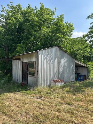 3049 FM 1434, Cleburne, TX 76033