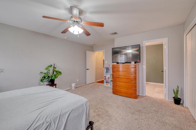 4302 Kings Canyon DR, Taylor, TX 76574