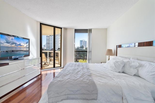 20191 E Country Club Dr 510, Aventura, FL 33180