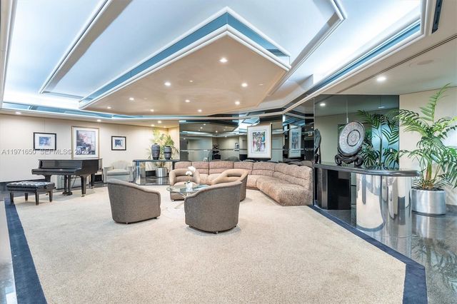 20191 E Country Club Dr 510, Aventura, FL 33180