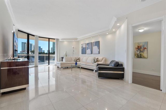 20191 E Country Club Dr 510, Aventura, FL 33180