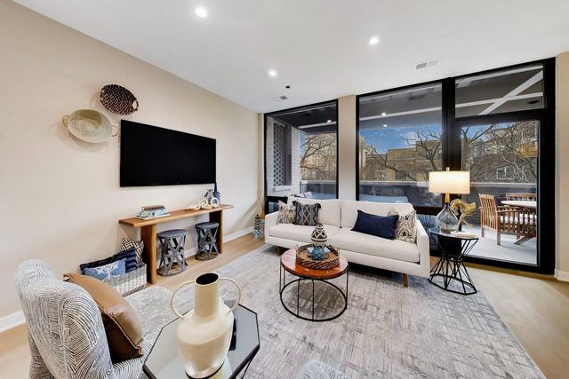 5114 S Kenwood Avenue 4B, Chicago, IL 60615