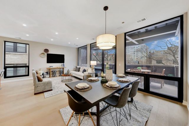 5114 S Kenwood Avenue 4B, Chicago, IL 60615