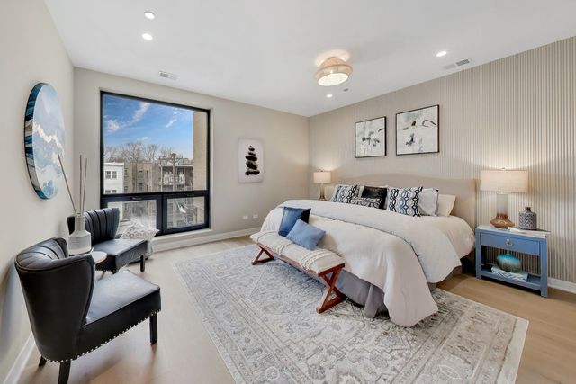 5114 S Kenwood Avenue 4B, Chicago, IL 60615