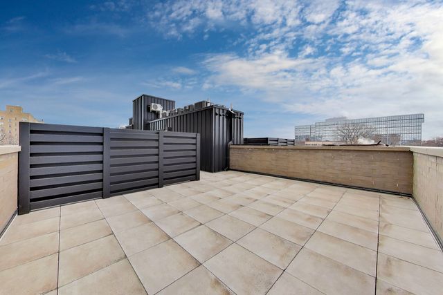 5114 S Kenwood Avenue 4B, Chicago, IL 60615