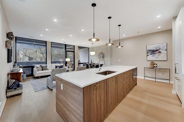 5114 S Kenwood Avenue 4B, Chicago, IL 60615