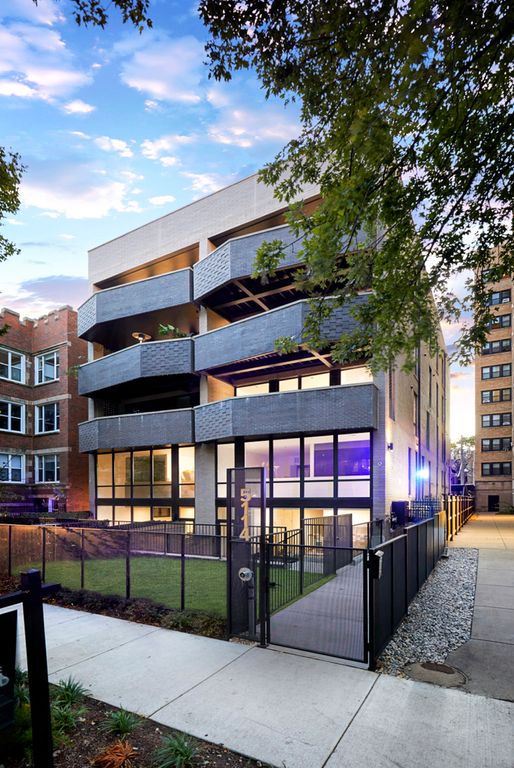 5114 S Kenwood Avenue 4B, Chicago, IL 60615