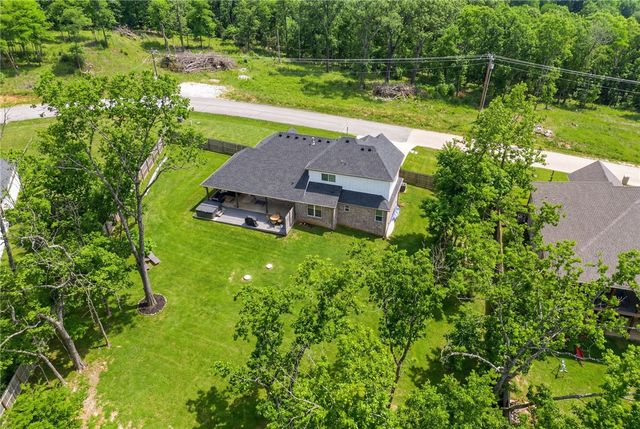 12418 Wildwood Drive, Rogers, AR 72756