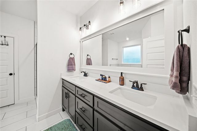 12418 Wildwood Drive, Rogers, AR 72756