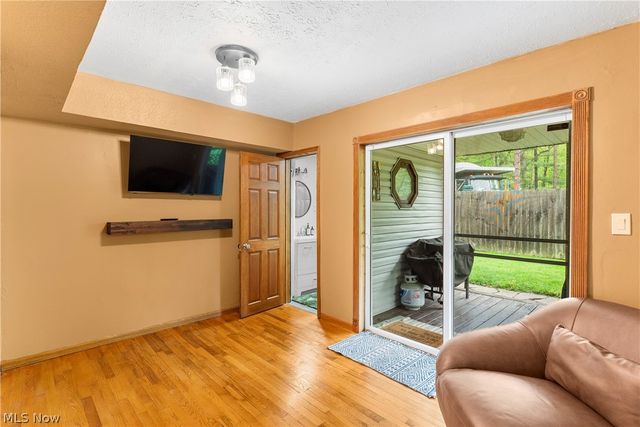 259 River Road, Lake Milton, OH 44429