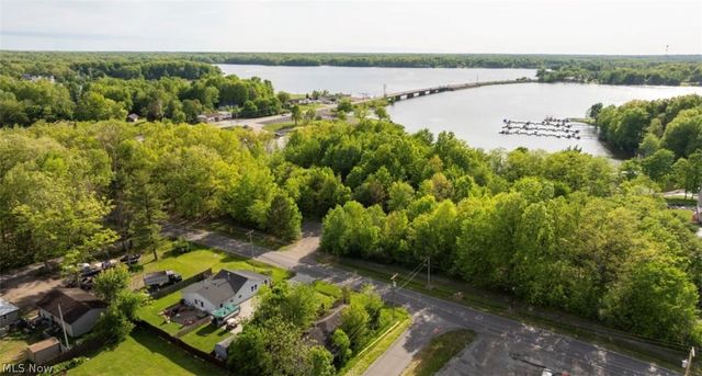 259 River Road, Lake Milton, OH 44429