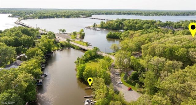 259 River Road, Lake Milton, OH 44429