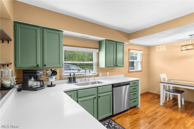 259 River Road, Lake Milton, OH 44429