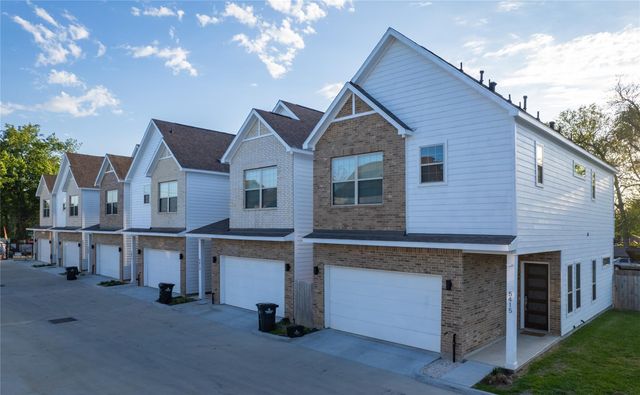 305 Chobani Lane, Houston, TX 77091