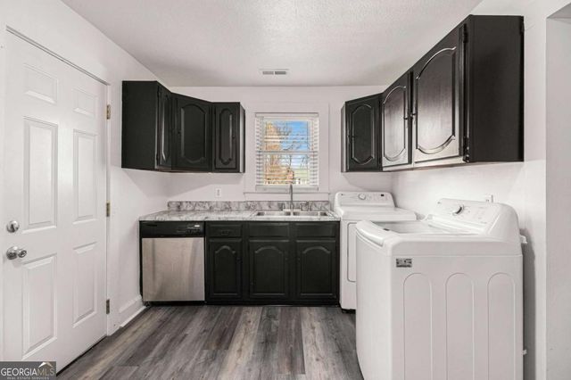 28 Walnut Street, Aragon, GA 30104