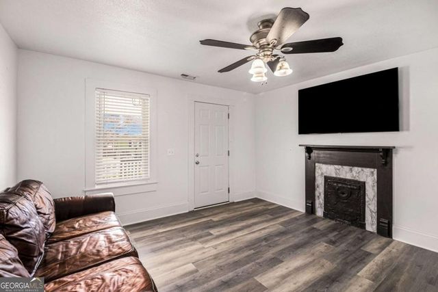 28 Walnut Street, Aragon, GA 30104