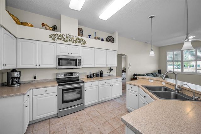 1248 ASHBOURNE CIRCLE, Trinity, FL 34655