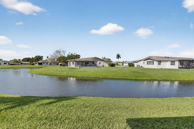 13647 Whippet Way W, Delray Beach, FL 33484