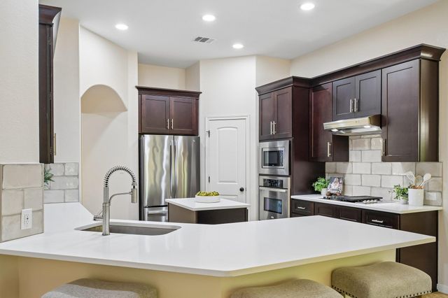 2816 Homecoming, Leander, TX 78641