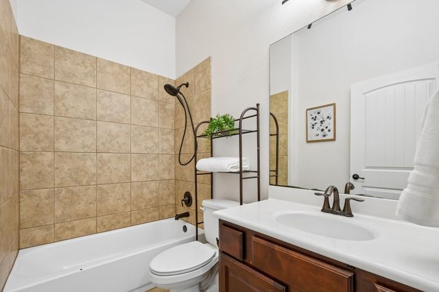 2816 Homecoming, Leander, TX 78641