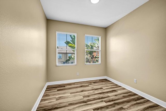 7885 Via Montebello 6, San Diego, CA 92129