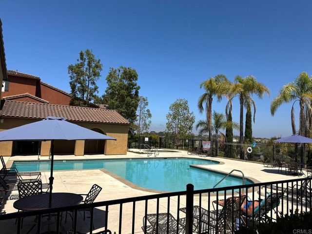 7885 Via Montebello 6, San Diego, CA 92129