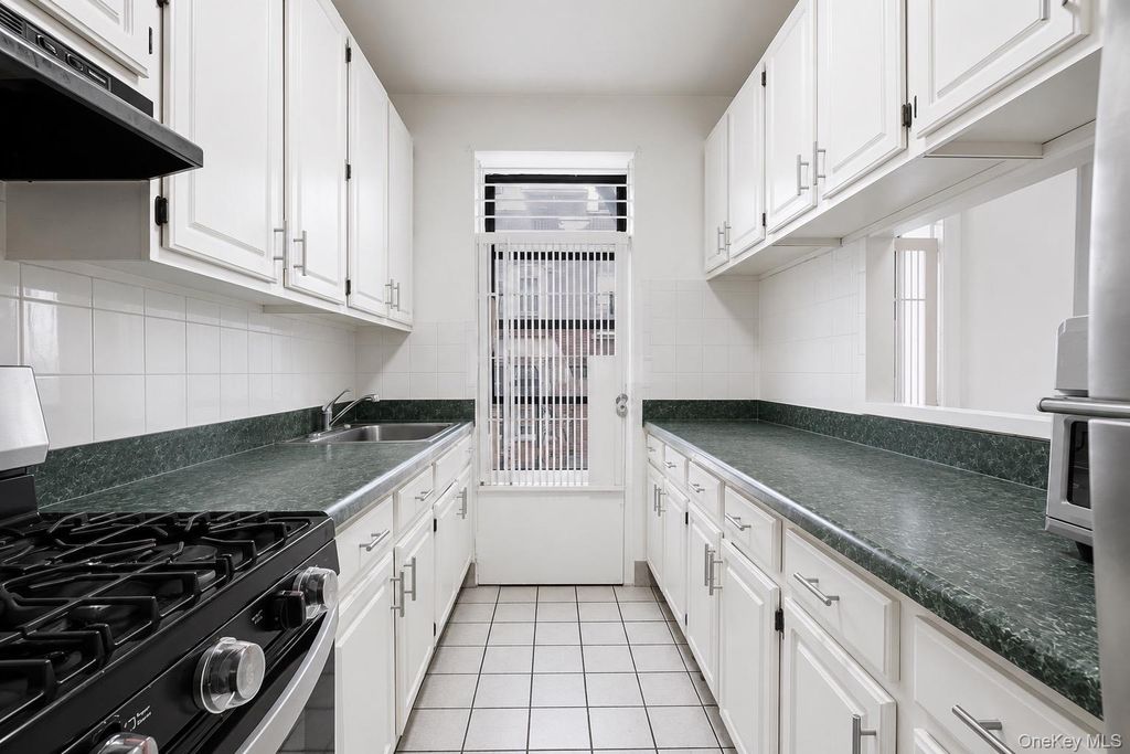 207 West 144th Street 5C, New York (manhattan), NY 10030 — photo 5