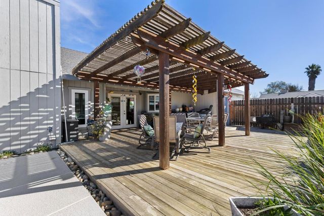 212 SW Country Club Dr, Colusa, CA 95932