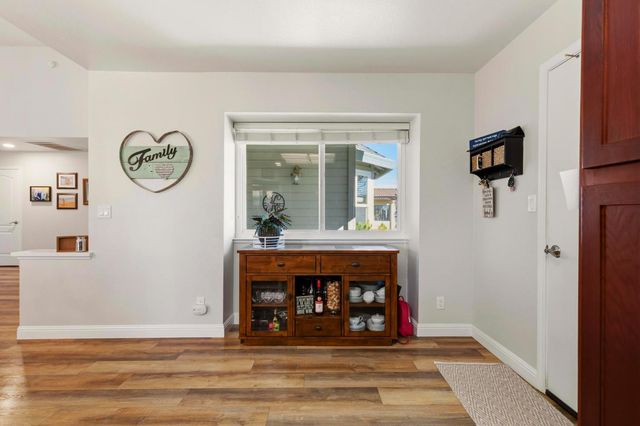 212 SW Country Club Dr, Colusa, CA 95932