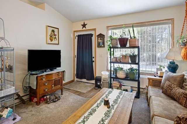 3330 S Robin Meadows Lane, Eau Claire, WI 54701