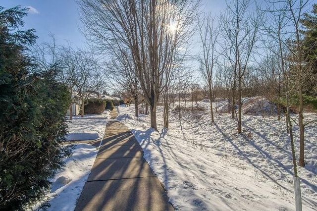 3330 S Robin Meadows Lane, Eau Claire, WI 54701