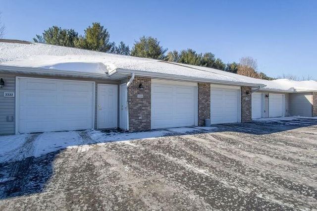 3330 S Robin Meadows Lane, Eau Claire, WI 54701