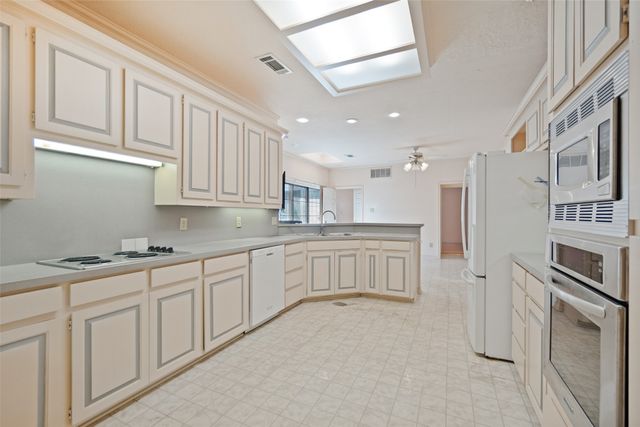 6928 Clearhaven Drive, Dallas, TX 75248