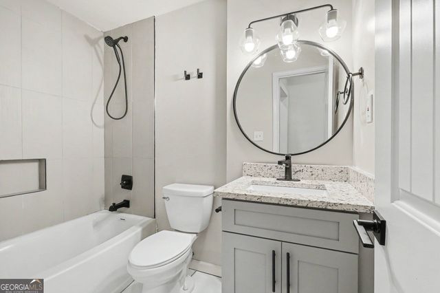 31 Mildred Place NW, Atlanta, GA 30318