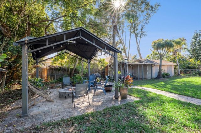 910 PARSON BROWN WAY, Longwood, FL 32750