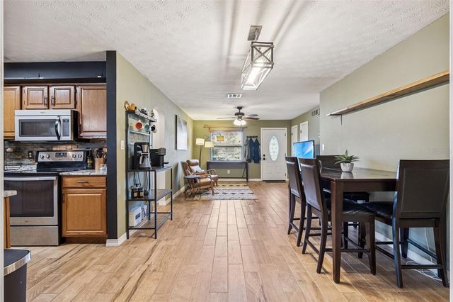 910 PARSON BROWN WAY, Longwood, FL 32750