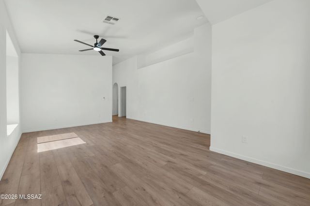 5645 W Cortaro Crossing Drive, Tucson, AZ 85742