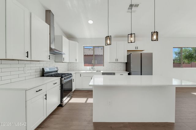 5645 W Cortaro Crossing Drive, Tucson, AZ 85742