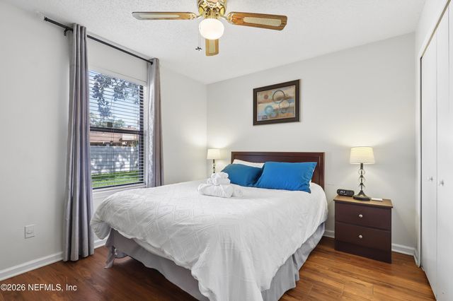 7826 ALLSPICE Circle E, Jacksonville, FL 32244