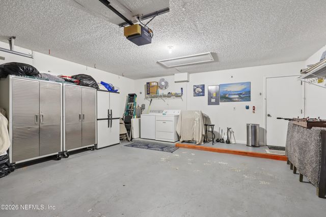 7826 ALLSPICE Circle E, Jacksonville, FL 32244