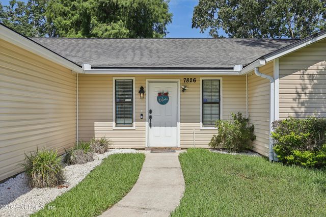 7826 ALLSPICE Circle E, Jacksonville, FL 32244