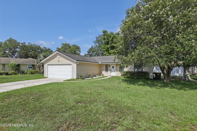 7826 ALLSPICE Circle E, Jacksonville, FL 32244